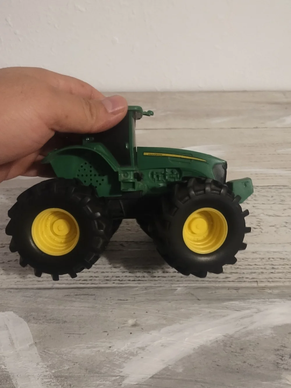John Deere Toy Tractor Green Yellow  Big Wheels